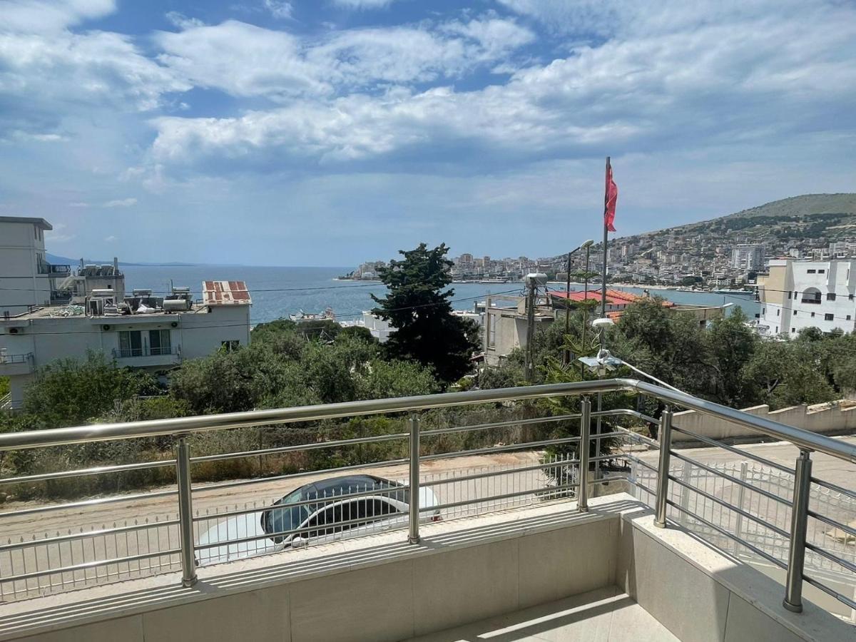 Villa Xhevdet Sarande Luaran gambar